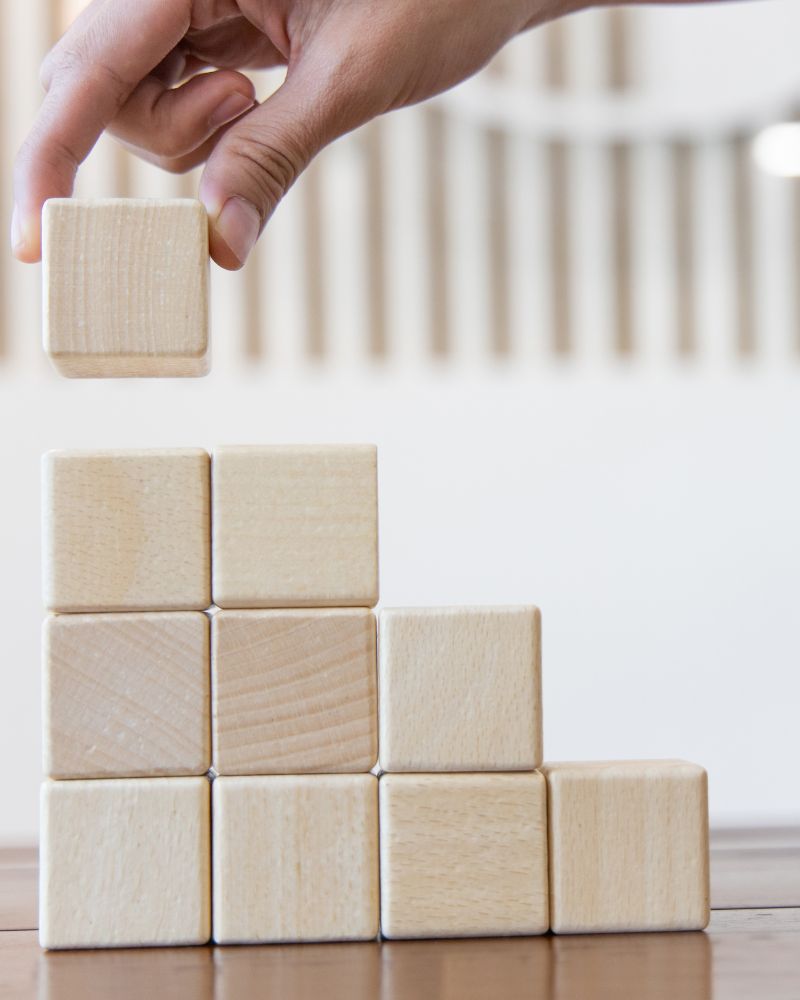 Office management - organisation administrative cube en bois